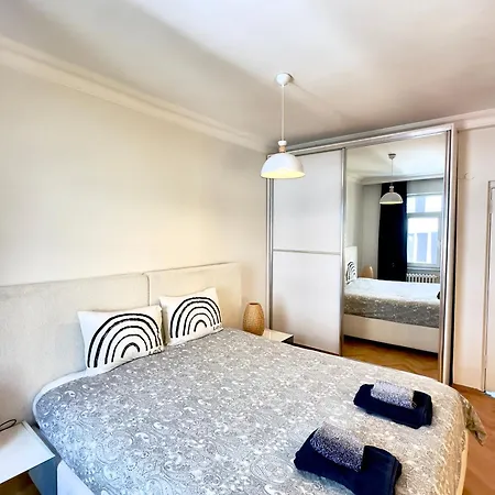 Deluxe Duplex In Center With 210 Degrees Bosphorus Viewed *