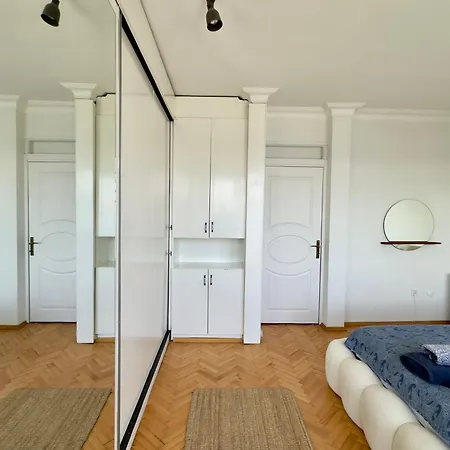 Deluxe Duplex In Center With 210 Degrees Bosphorus Viewed *