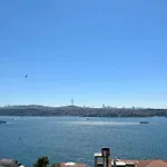 Deluxe Duplex In Center With 210 Degrees Bosphorus Viewed Apartamento Estambul