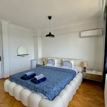 Deluxe Duplex In Center With 210 Degrees Bosphorus Viewed Apartman Isztambul