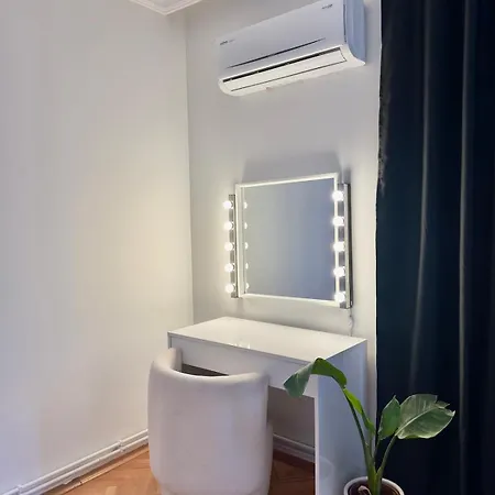Apartman Deluxe Duplex In Center With 210 Degrees Bosphorus Viewed
